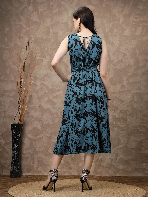 Blue Abstract Printed Gathered A-Line Midi Dress