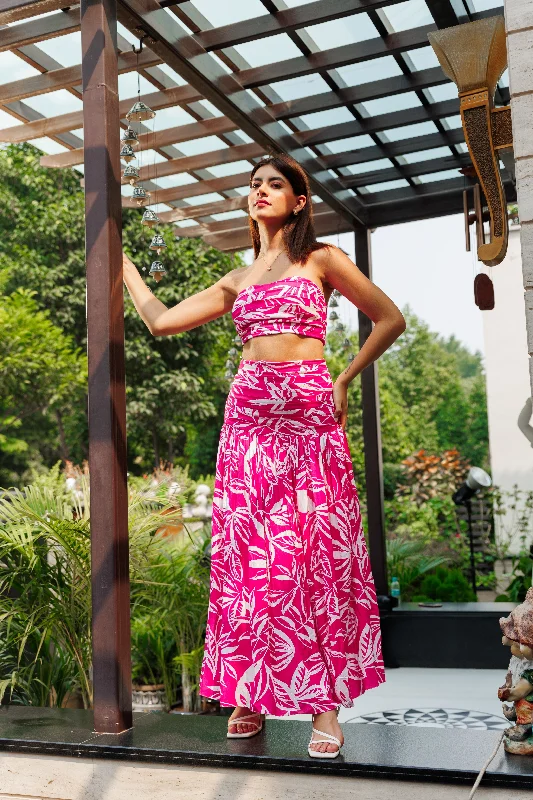 Born with it - pleated maxi skirt in pink