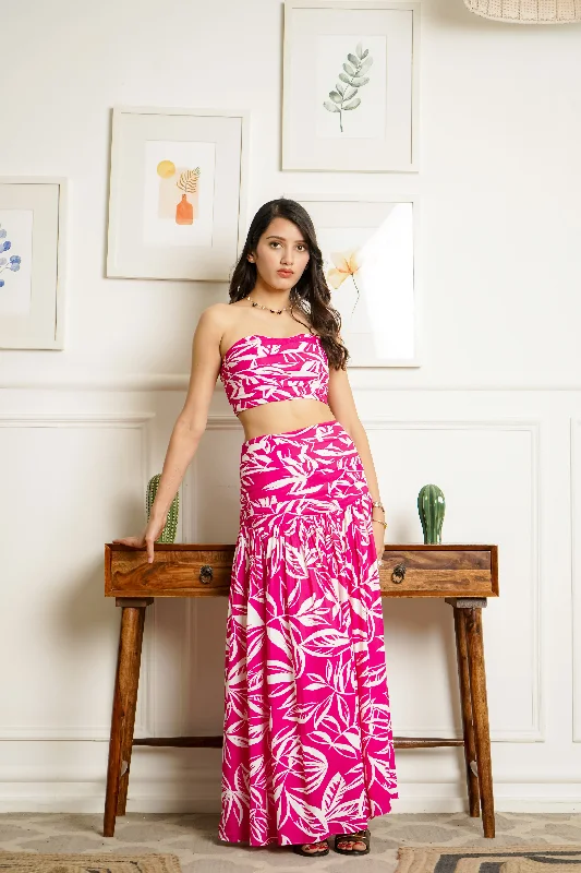 Born with it - pleated maxi skirt in pink