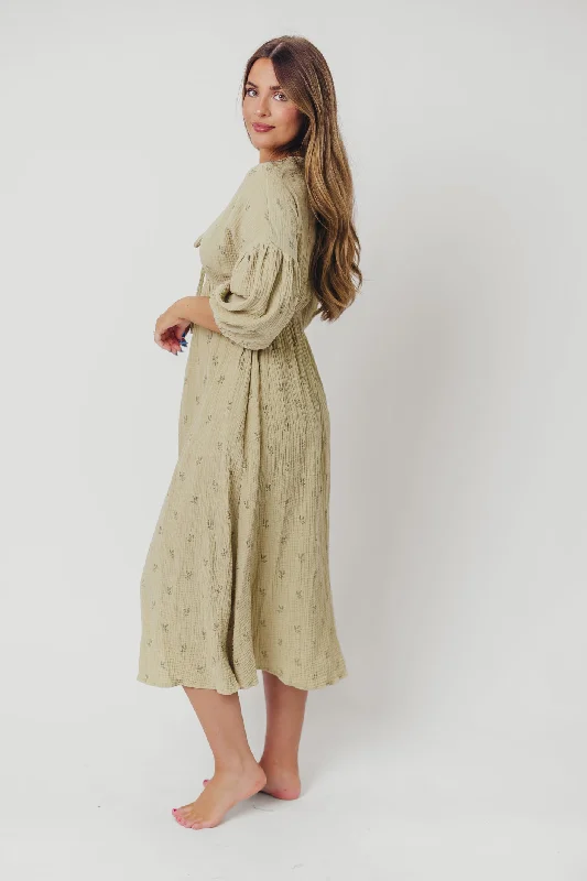 Hunter 100% Cotton Gauze Midi Dress in Thyme/Sage Foliage - Bump Friendly and Inclusive Sizing