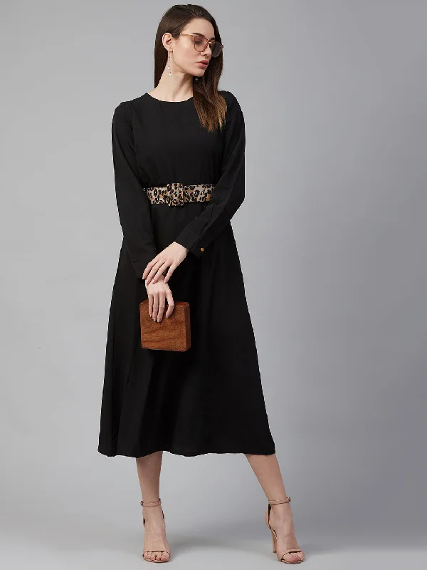 plusS Black Pleated Midi Dress