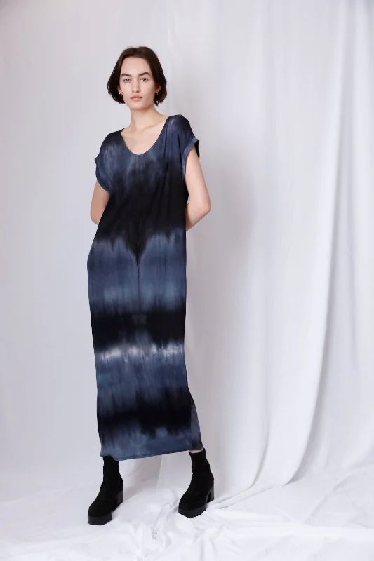 ROUND NECK TIE DYED MAXI DRESS