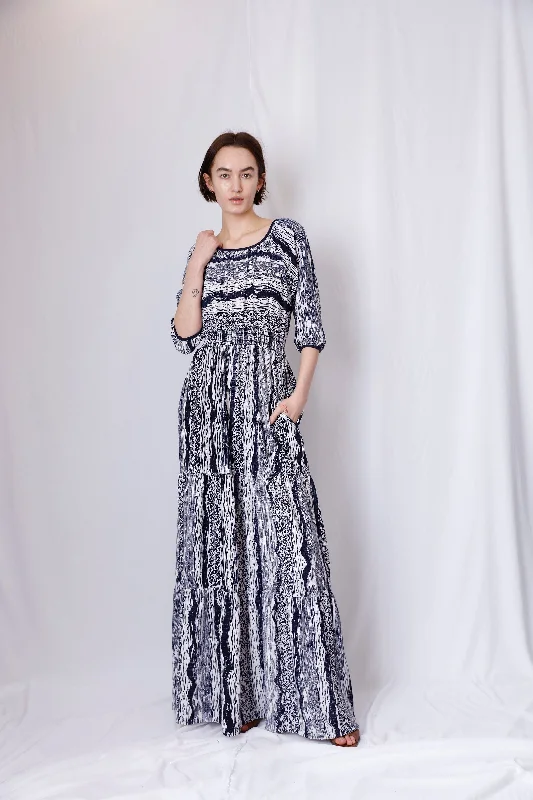 TIERED PEASANT MAXI DRESS WITH POCKETS