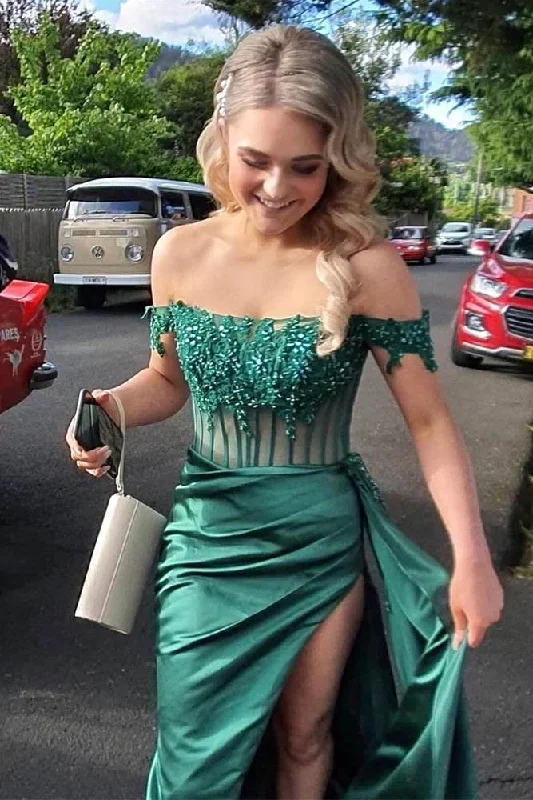 elegant-emerald-green-off-the-shoulder-satin-dress-with-slit